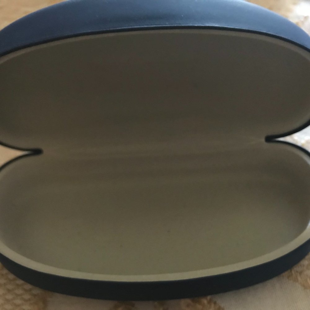 Skechers Accessories | Skechers Unisex Hard Navy Blue Sunglasses Case